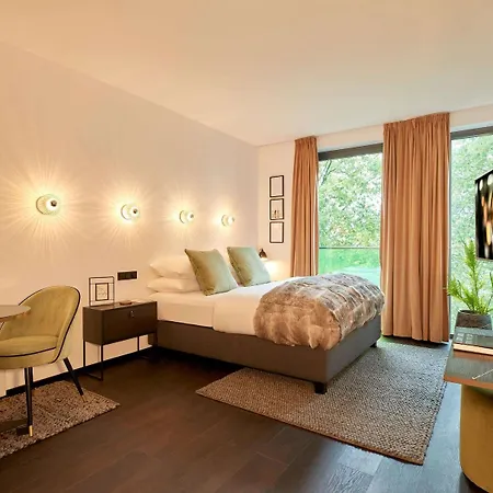 Nena Hotell 4*